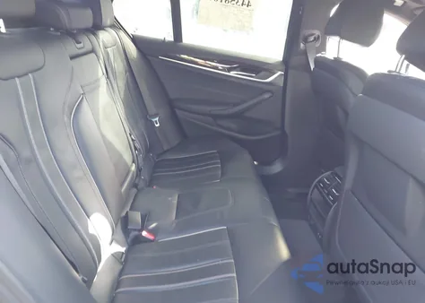 2020 BMW 540I xDrive z USA, uszkodzony, nr VIN WBAJS3C03LWW70300